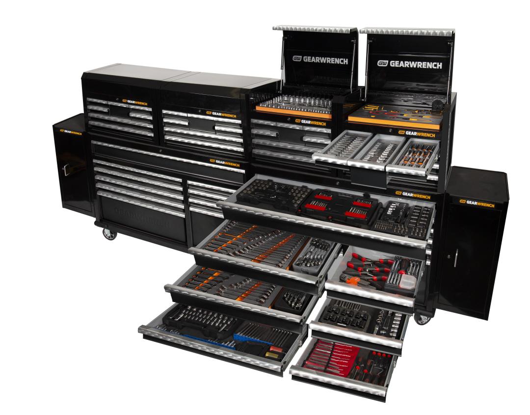 954 Piece Combination Tool Kit + 28